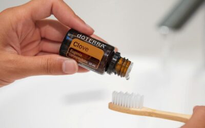 Clove Oil for Tooth: Uses, Benefits & How to Apply